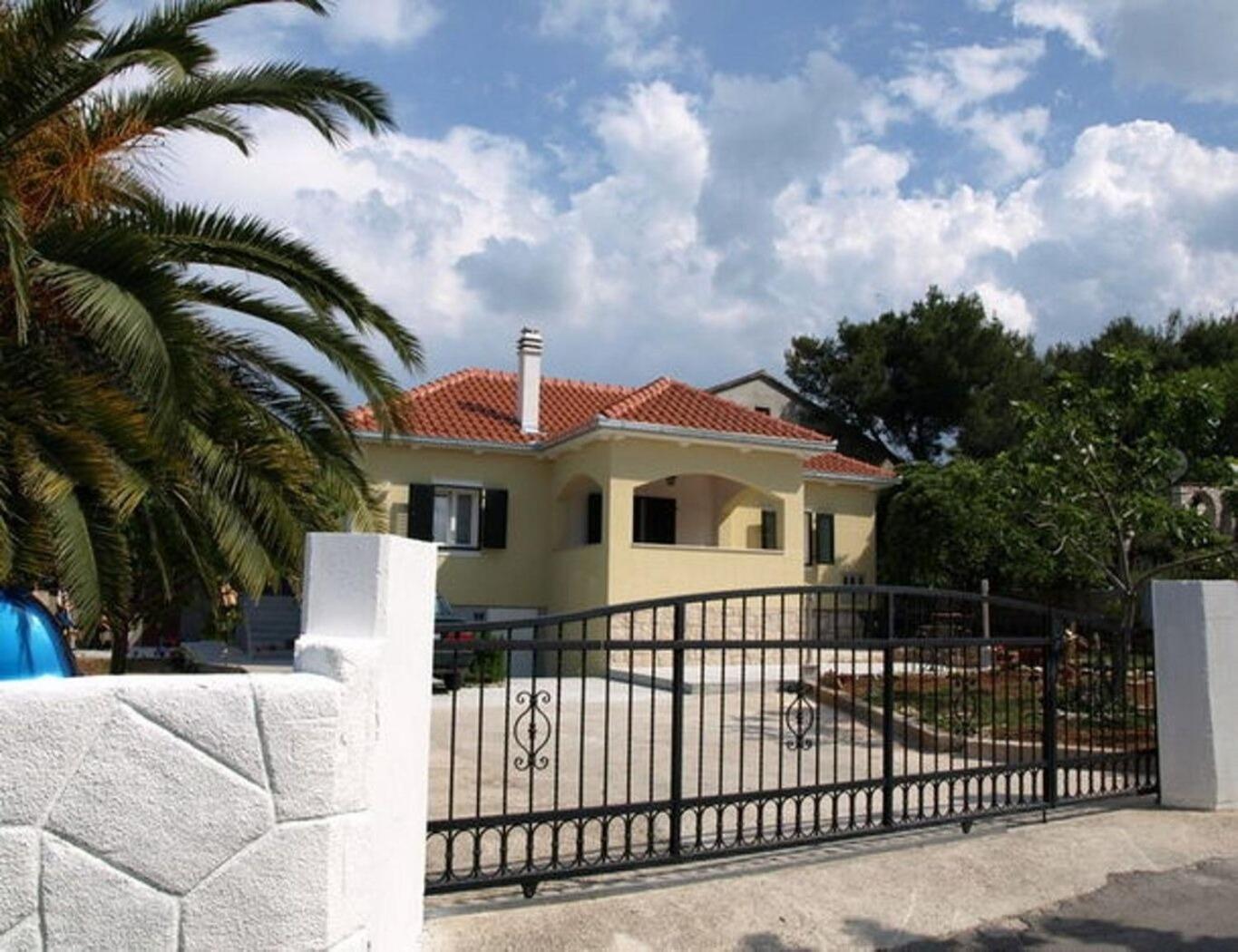 Apartment Marina Supetar Buitenkant foto